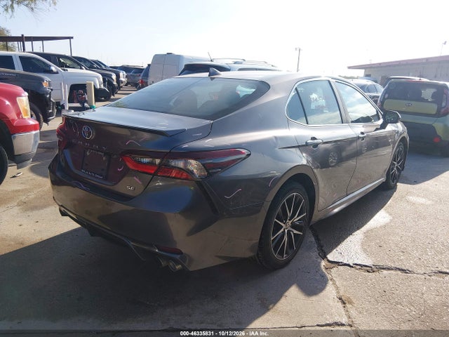 4T1G11AK1MU454933 Toyota CAMRY SE
