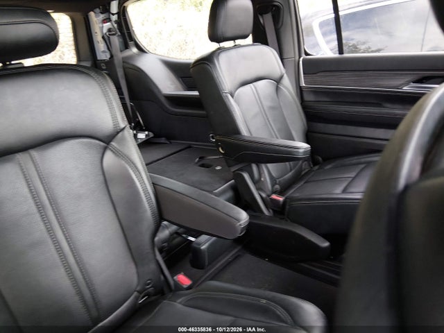 1C4SJVBP3RS171176 Jeep Wagoneer Series Ii 4x4