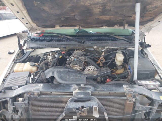 Продаж на аукціоні авто 2002 Chevrolet Tahoe Ls, vin: 1GNEK13Z92R234580, номер лоту: 46335837