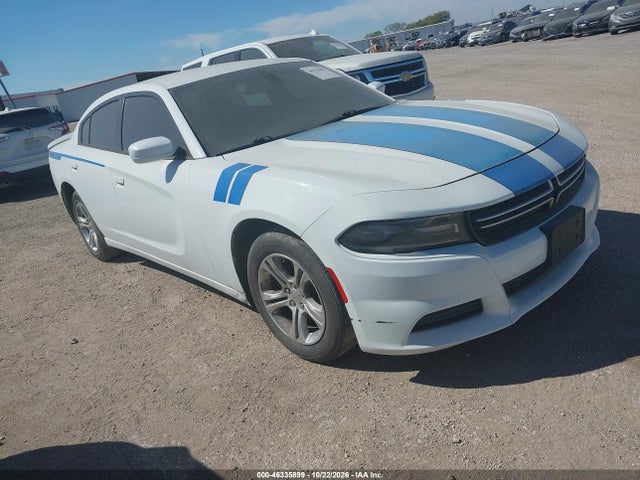 46335899 :رقم المزاد ، 2C3CDXBG7FH858451 vin ، 2015 Dodge Charger Se مزاد بيع