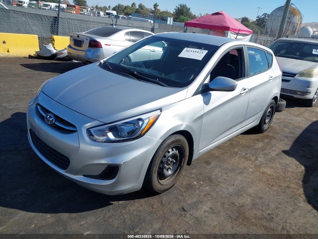 Hyundai ACCENT GS 2015 KMHCT5AE1FU227173 Image 2