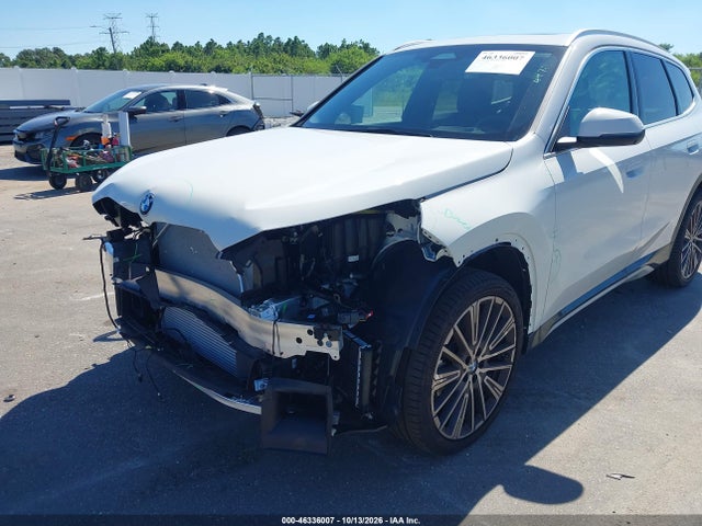 2026 Bmw X1 Xdrive28i მანქანა იყიდება აუქციონზე, vin: WBX73EF07T5648925, აუქციონის ნომერი: 46336007