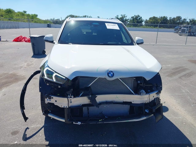 2026 Bmw X1 Xdrive28i მანქანა იყიდება აუქციონზე, vin: WBX73EF07T5648925, აუქციონის ნომერი: 46336007