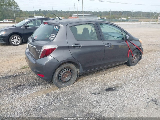 46336018 :رقم المزاد ، JTDKTUD34DD543989 vin ، 2013 Toyota Yaris Le مزاد بيع