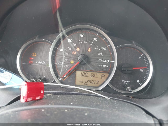 46336018 :رقم المزاد ، JTDKTUD34DD543989 vin ، 2013 Toyota Yaris Le مزاد بيع