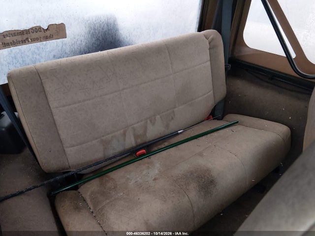 46336202 :رقم المزاد ، 1J4FA29P21P350056 vin ، 2001 Jeep Wrangler Se مزاد بيع