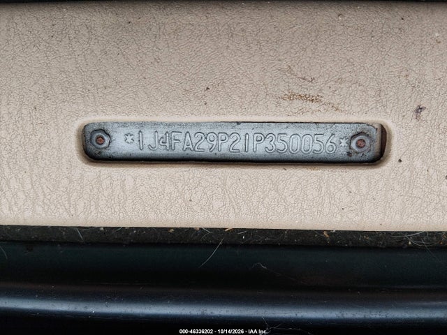 46336202 :رقم المزاد ، 1J4FA29P21P350056 vin ، 2001 Jeep Wrangler Se مزاد بيع