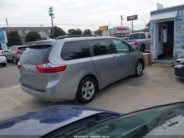 Aukcja sprzedaży 2018 Toyota Sienna Le 8 Passenger, vin: 5TDKZ3DC6JS954674, numer aukcji: 46336215