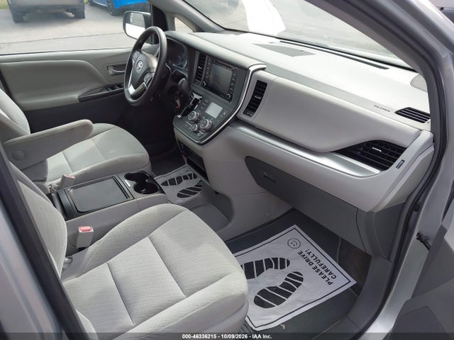 Aukcja sprzedaży 2018 Toyota Sienna Le 8 Passenger, vin: 5TDKZ3DC6JS954674, numer aukcji: 46336215