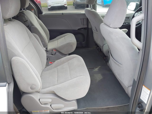 Aukcja sprzedaży 2018 Toyota Sienna Le 8 Passenger, vin: 5TDKZ3DC6JS954674, numer aukcji: 46336215
