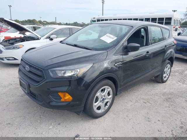 2019 Ford Escape S მანქანა იყიდება აუქციონზე, vin: 1FMCU0F79KUA23323, აუქციონის ნომერი: 46336253
