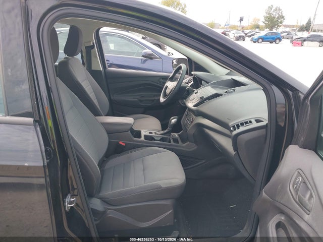 2019 Ford Escape S მანქანა იყიდება აუქციონზე, vin: 1FMCU0F79KUA23323, აუქციონის ნომერი: 46336253