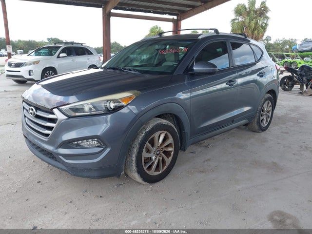 46336278 :رقم المزاد ، KM8J33A49GU236045 vin ، 2016 Hyundai Tucson Se مزاد بيع