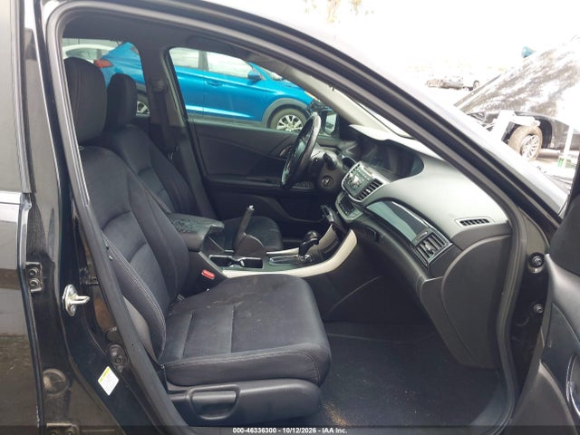 1HGCR2F52FA002693 Honda Accord Sport