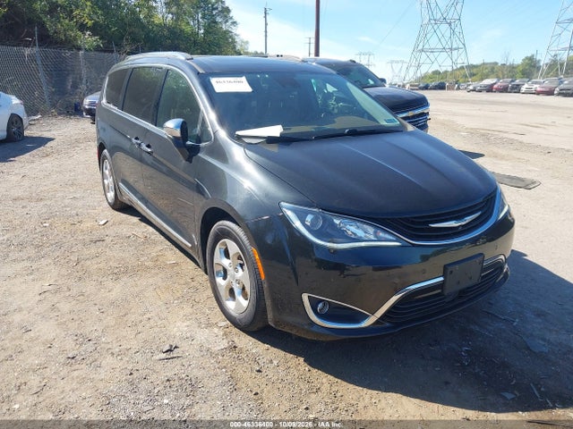 Продажа на аукционе авто 2018 Chrysler Pacifica Hybrid Limited, vin: 2C4RC1N73JR229404, номер лота: 46336400