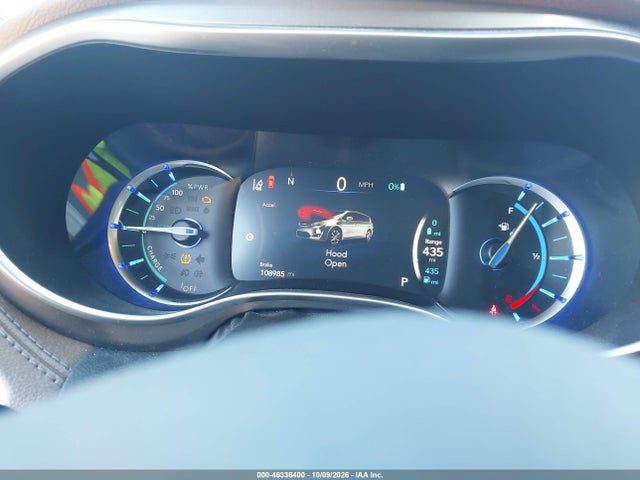 Продажа на аукционе авто 2018 Chrysler Pacifica Hybrid Limited, vin: 2C4RC1N73JR229404, номер лота: 46336400