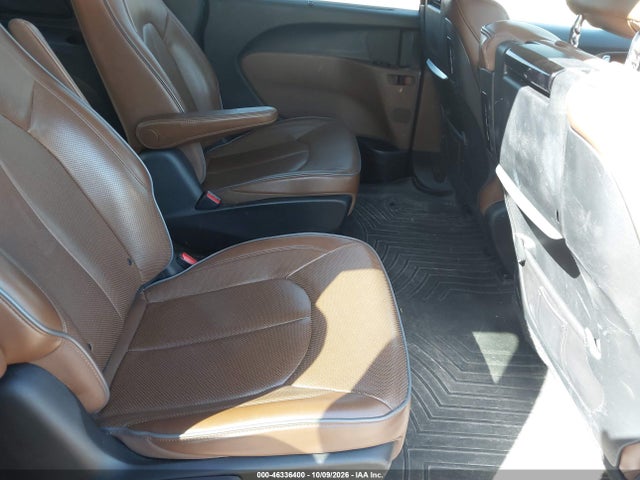 Продажа на аукционе авто 2018 Chrysler Pacifica Hybrid Limited, vin: 2C4RC1N73JR229404, номер лота: 46336400