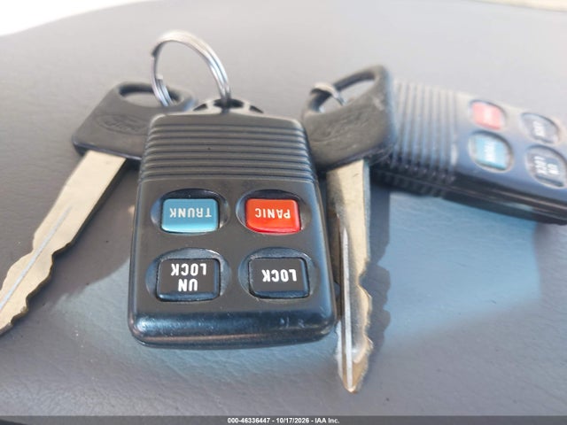 46336447 :رقم المزاد ، 1FALP62W0VH166630 vin ، 1997 Ford Thunderbird Lx مزاد بيع