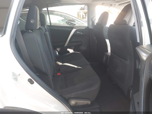 Toyota Rav4 Xle 2014 JTMWFREV3EJ007818 Image 8