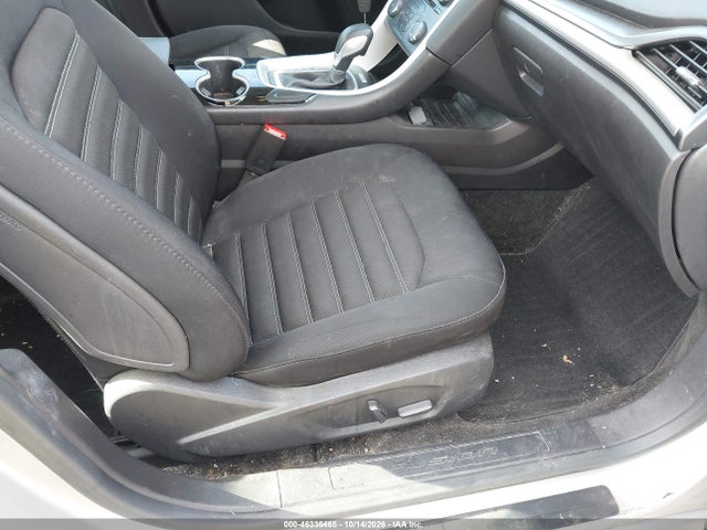 46336465 :رقم المزاد ، 3FA6P0H73FR199647 vin ، 2015 Ford Fusion Se مزاد بيع