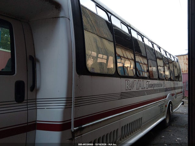 46336569 :رقم المزاد ، 1GBJ5V1919F408392 vin ، 2009 Chevrolet Bus Cc5500 مزاد بيع
