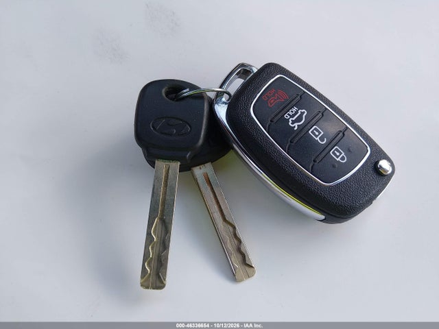 Hyundai SONATA SE 2016 5NPE24AF2GH302008 Image 11