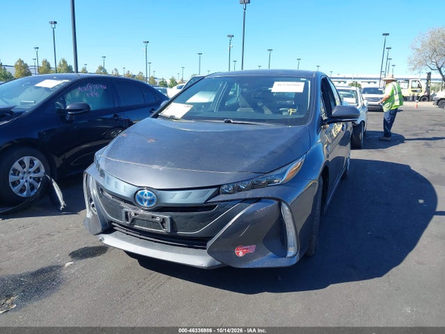 Toyota Prius Prime Plus 2018 JTDKARFP5J3086212 Image 12