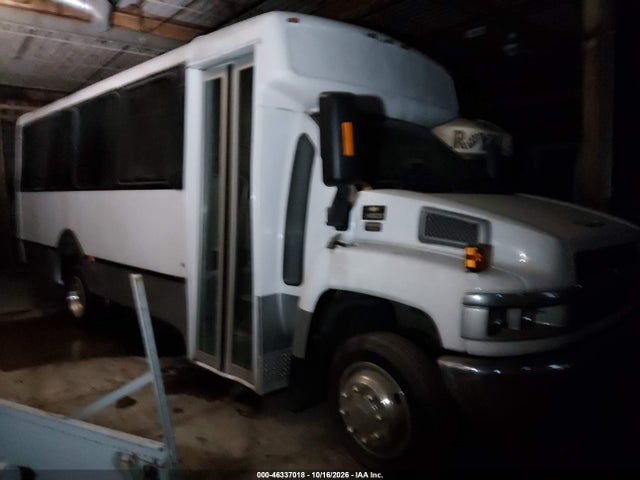 46337018 :رقم المزاد ، 1GBE4V1958F414540 vin ، 2008 Chevrolet Bus Cc4500 مزاد بيع