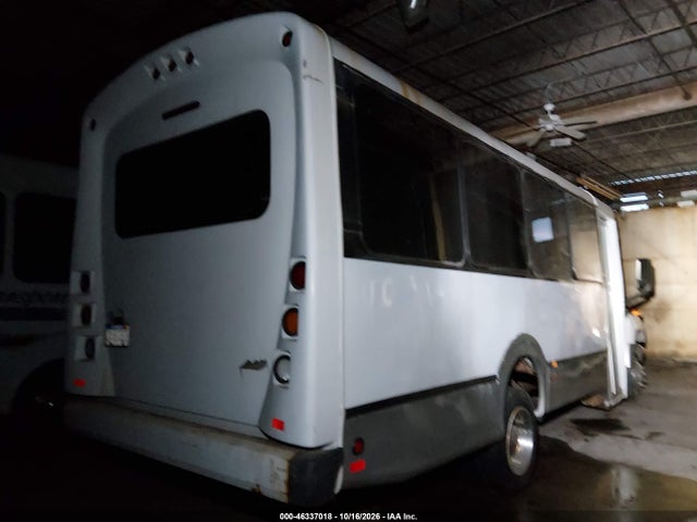 46337018 :رقم المزاد ، 1GBE4V1958F414540 vin ، 2008 Chevrolet Bus Cc4500 مزاد بيع