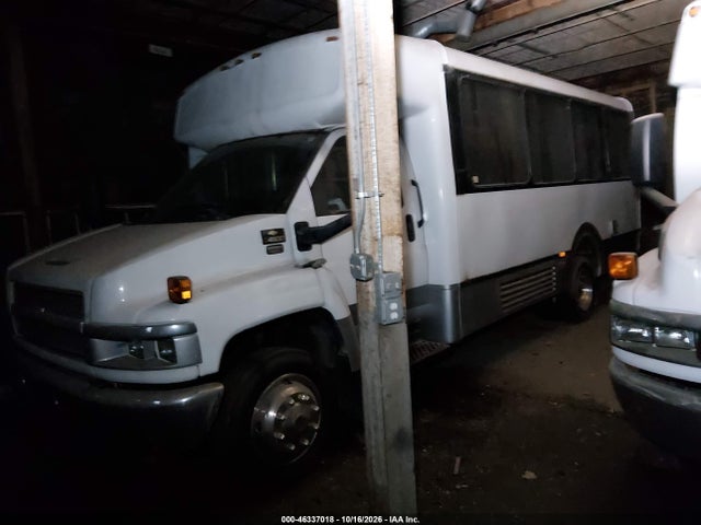 46337018 :رقم المزاد ، 1GBE4V1958F414540 vin ، 2008 Chevrolet Bus Cc4500 مزاد بيع