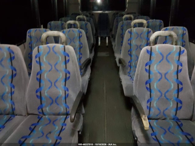 46337018 :رقم المزاد ، 1GBE4V1958F414540 vin ، 2008 Chevrolet Bus Cc4500 مزاد بيع