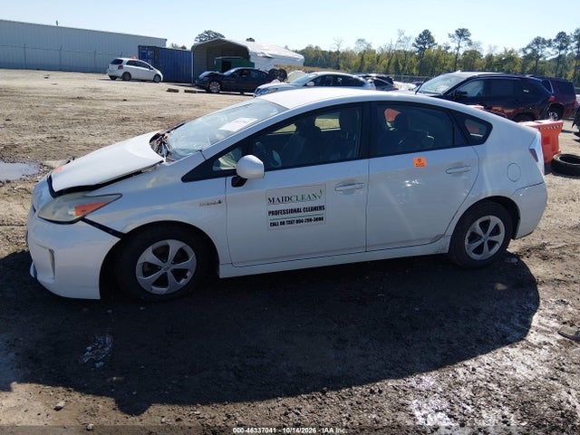 46337041 :رقم المزاد ، JTDKN3DUXD5548413 vin ، 2013 Toyota Prius Three مزاد بيع