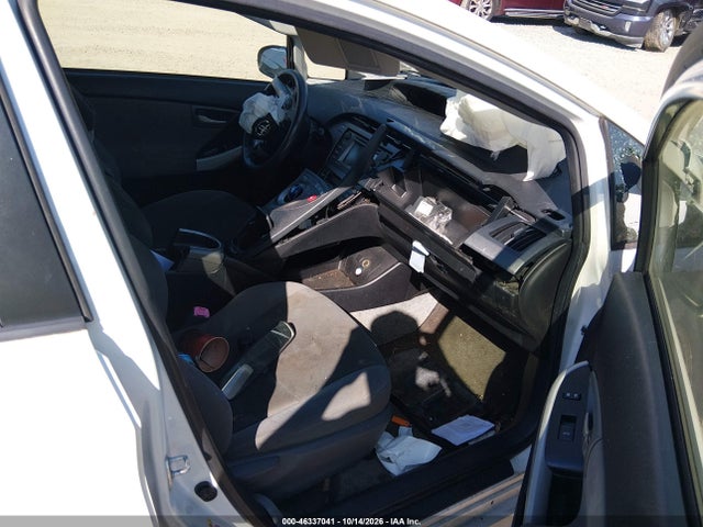46337041 :رقم المزاد ، JTDKN3DUXD5548413 vin ، 2013 Toyota Prius Three مزاد بيع