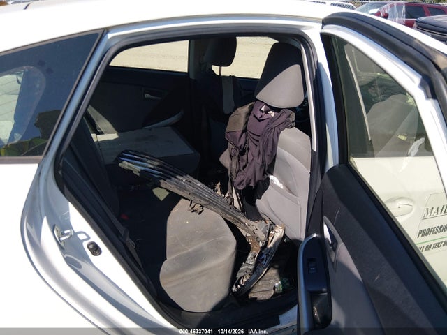 46337041 :رقم المزاد ، JTDKN3DUXD5548413 vin ، 2013 Toyota Prius Three مزاد بيع