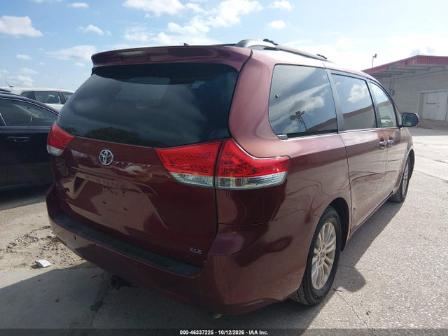 Aukcja sprzedaży 2012 Toyota Sienna Xle V6 8 Passenger, vin: 5TDYK3DC2CS196866, numer aukcji: 46337225