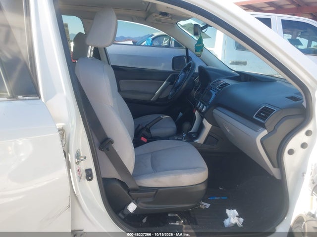 Subaru Forester 2.5i Premium 2017 JF2SJAEC3HH570961 Image 5