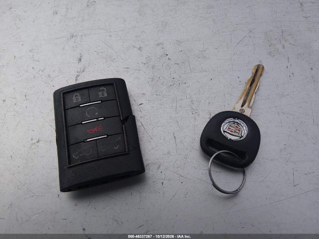 46337267 :رقم المزاد ، 1GYS3AEF0CR105067 vin ، 2012 Cadillac Escalade Standard مزاد بيع