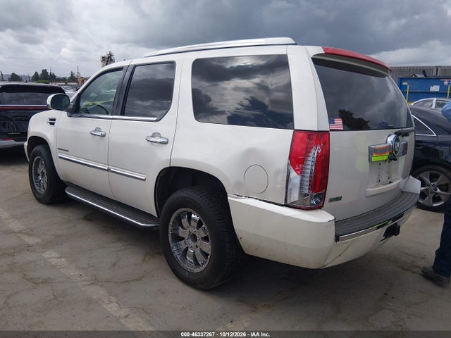 46337267 :رقم المزاد ، 1GYS3AEF0CR105067 vin ، 2012 Cadillac Escalade Standard مزاد بيع