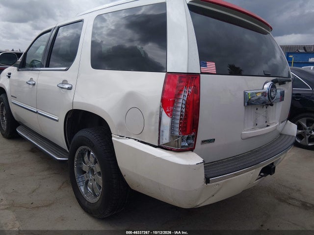 46337267 :رقم المزاد ، 1GYS3AEF0CR105067 vin ، 2012 Cadillac Escalade Standard مزاد بيع