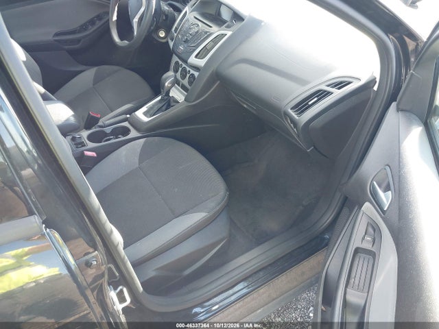 46337364 :رقم المزاد ، 1FADP3F28DL338098 vin ، 2013 Ford Focus Se مزاد بيع