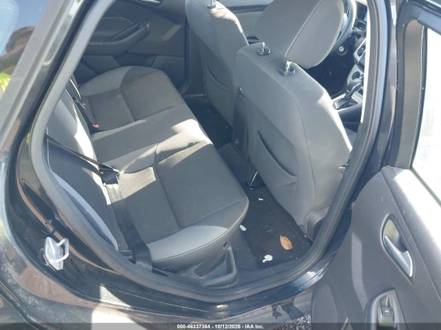 46337364 :رقم المزاد ، 1FADP3F28DL338098 vin ، 2013 Ford Focus Se مزاد بيع