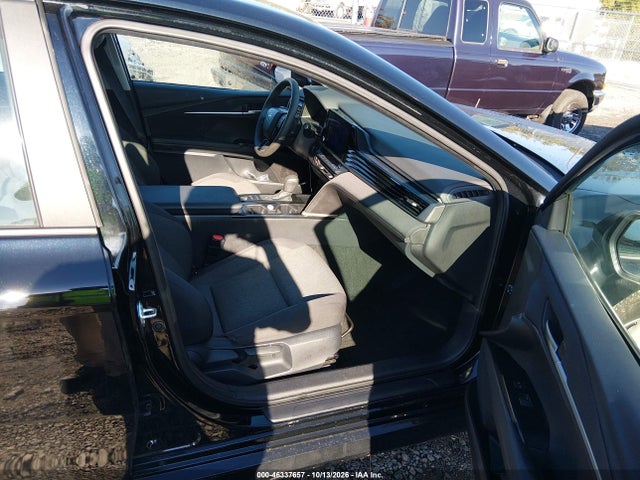 Toyota CAMRY LE 2025 4T1DAACK7SU591307 Image 5