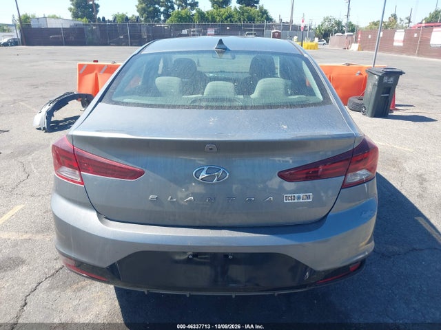 Hyundai ELANTRA SEL 2019 KMHD84LFXKU736582 Image 16