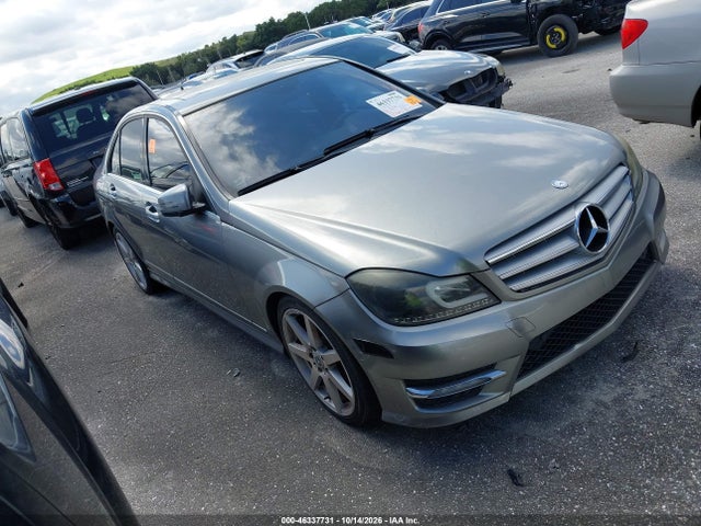 46337731 :رقم المزاد ، WDDGF4HB9CR222939 vin ، 2012 Mercedes-benz C 250 Sport مزاد بيع