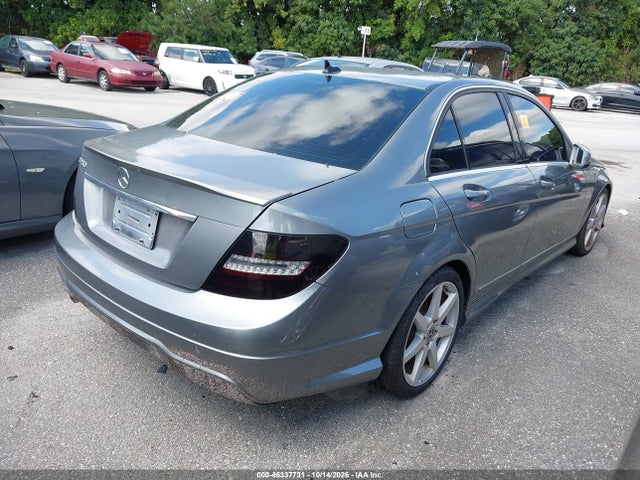 46337731 :رقم المزاد ، WDDGF4HB9CR222939 vin ، 2012 Mercedes-benz C 250 Sport مزاد بيع