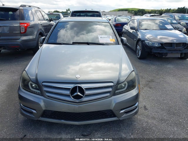 46337731 :رقم المزاد ، WDDGF4HB9CR222939 vin ، 2012 Mercedes-benz C 250 Sport مزاد بيع