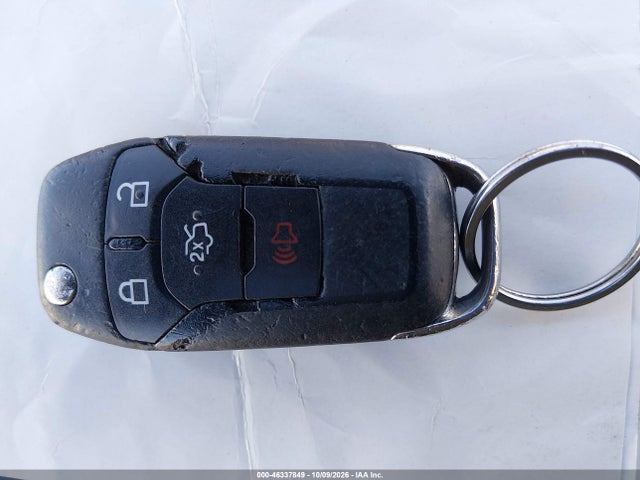 46337849 :رقم المزاد ، 3FA6P0H94GR308345 vin ، 2016 Ford Fusion Se مزاد بيع