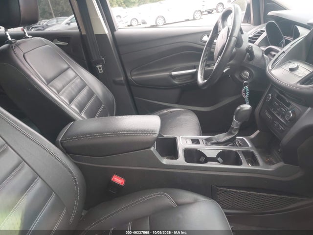 46337865 :رقم المزاد ، 1FMCU9GD3HUB64261 vin ، 2017 Ford Escape Se مزاد بيع