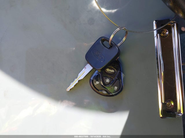 46337899 :رقم المزاد ، 1FMYU60X1YUA85373 vin ، 2000 Ford Explorer Sport مزاد بيع