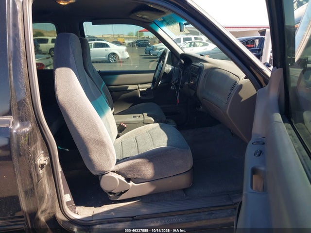 46337899 :رقم المزاد ، 1FMYU60X1YUA85373 vin ، 2000 Ford Explorer Sport مزاد بيع